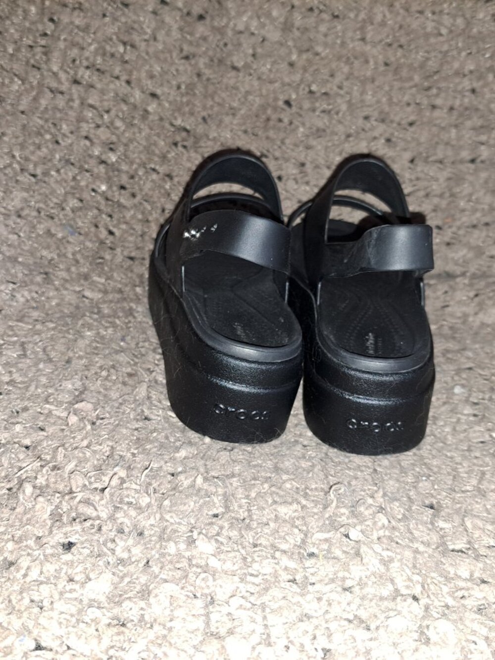 CROCS-Brooklyn-Low Wedge Platform Sandals-LiteRide-Sz 6-Excellent - Picture 6 of 8